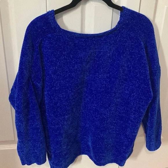 Express Cobalt Blue Chenille 3/4 Sleeve Cropped Loose Fit Sweater US Small - Picture 4 of 13